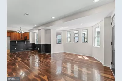 407 W Abbottsford Avenue, Philadelphia, PA 19144 - Photo 4