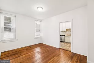 385 Conarroe St, Philadelphia, PA 19128 - Photo 8