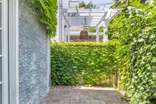 2213 Pine St, Philadelphia, PA 19103 - Photo 12
