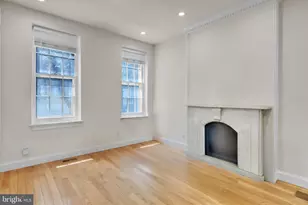 2213 Pine St, Philadelphia, PA 19103 - Photo 2