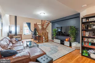 1034 Marlborough St, Philadelphia, PA 19125 - Photo 6