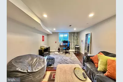 922 N 17th Street #B, Philadelphia, PA 19130 - Photo 22