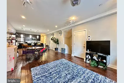 922 N 17th Street #B, Philadelphia, PA 19130 - Photo 4