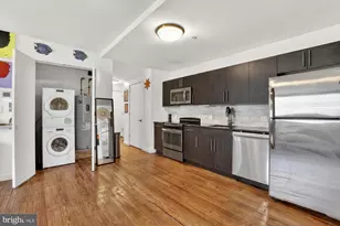 2321 Fitzwater St, Philadelphia, PA 19146 - Photo 8