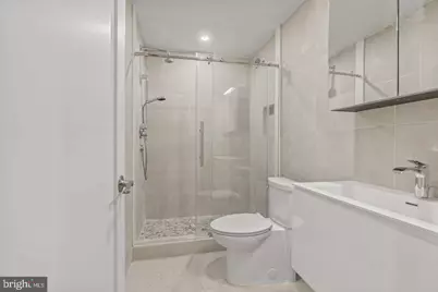 253 N 3rd Street #3R, Philadelphia, PA 19106 - Photo 8