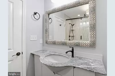 2407 Grays Ferry Avenue, Philadelphia, PA 19146 - Photo 22