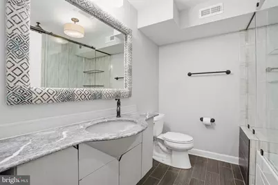 2407 Grays Ferry Avenue, Philadelphia, PA 19146 - Photo 20