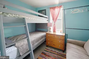 521 Mountain St, Philadelphia, PA 19148 - Photo 22