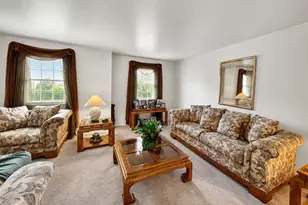 15129 Kovats Dr, Philadelphia, PA 19116 - Photo 2