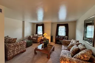 15129 Kovats Dr, Philadelphia, PA 19116 - Photo 2
