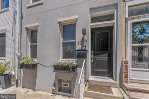 2027 Catharine St, Philadelphia, PA 19146 - Photo 2