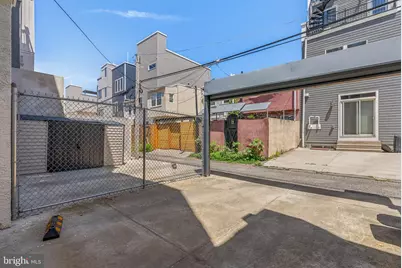 2027 Catharine Street, Philadelphia, PA 19146 - Photo 14
