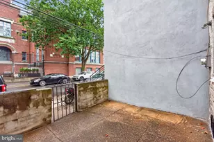 529 E Wildey St, Philadelphia, PA 19125 - Photo 6