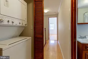 1439 E Oxford St, Philadelphia, PA 19125 - Photo 20