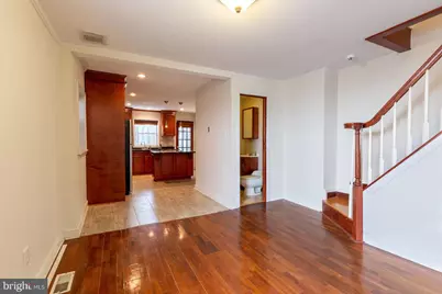 1439 E Oxford Street, Philadelphia, PA 19125 - Photo 2