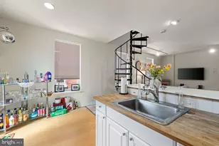 1502 N 17th St, Philadelphia, PA 19121 - Photo 6