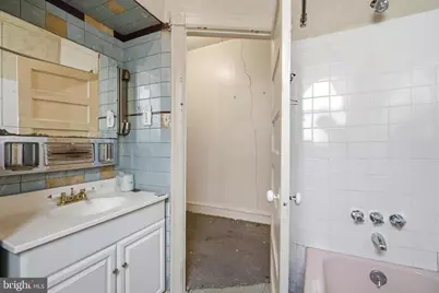 822 E Woodlawn Street, Philadelphia, PA 19138 - Photo 26
