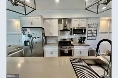 2002 E Moyamensing Avenue, Philadelphia, PA 19148 - Photo 6