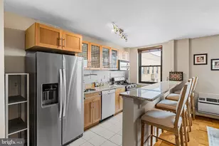 2601 Pennsylvania Ave, Philadelphia, PA 19130 - Photo 6