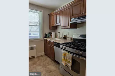 2433 N 50th Street #1ST FL, Philadelphia, PA 19131 - Photo 6