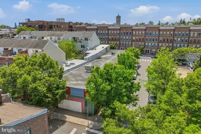 2429 South Street #UNIT B, Philadelphia, PA 19146 - Photo 16