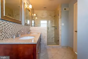 2147 Ellsworth St, Philadelphia, PA 19146 - Photo 12