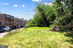 625 E Woodlawn St, Philadelphia, PA 19144 - Photo 34