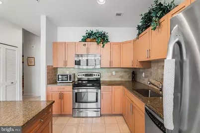 901 N Penn St. #F1609, Philadelphia, PA 19123 - Photo 6
