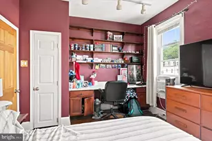465 Green Ln, Philadelphia, PA 19128 - Photo 30