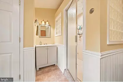 465 Green Lane, Philadelphia, PA 19128 - Photo 16
