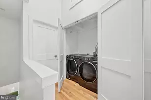 64 W Queen Ln, Philadelphia, PA 19144 - Photo 14