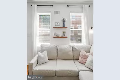 1832 S Sartain Street, Philadelphia, PA 19148 - Photo 8