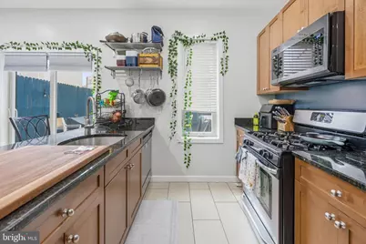 2568 Collins Street, Philadelphia, PA 19125 - Photo 8