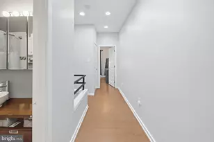 2568 Collins St, Philadelphia, PA 19125 - Photo 26