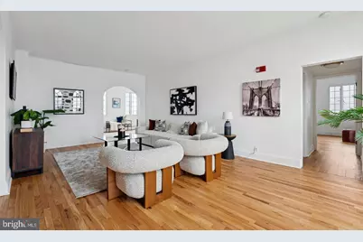 1512 Spruce Street #PH-2502, Philadelphia, PA 19102 - Photo 2