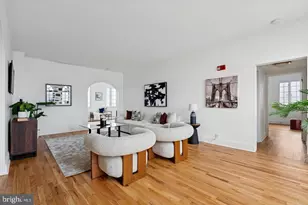 1512 Spruce St, Philadelphia, PA 19102 - Photo 2