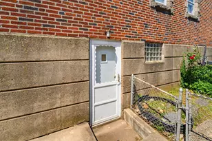 6606 Jackson St, Philadelphia, PA 19135 - Photo 4