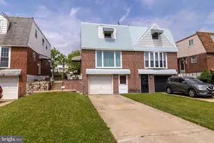9308 Lansford St, Philadelphia, PA 19114 - Photo 2