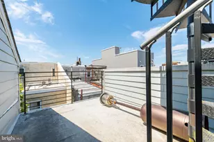 1719 Erdman St, Philadelphia, PA 19130 - Photo 22
