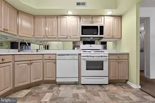 2015 Welsh Rd, Philadelphia, PA 19115 - Photo 8