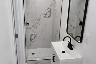 1426 Dondill Pl, Philadelphia, PA 19122 - Photo 22