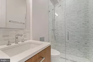 621 S 24th St, Philadelphia, PA 19146 - Photo 16