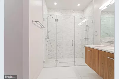 621 S 24th Street #308, Philadelphia, PA 19146 - Photo 8
