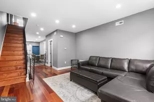 2422 S Juniper St, Philadelphia, PA 19148 - Photo 2