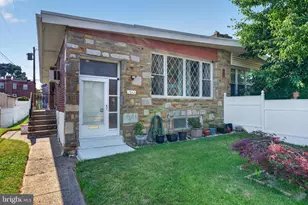 1942 Nester St, Philadelphia, PA 19115 - Photo 2