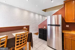 2225 Pemberton St, Philadelphia, PA 19146 - Photo 6