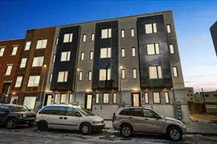 1515 Brown St, Philadelphia, PA 19130 - Photo 2