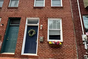 928 N Bambrey, Philadelphia, PA 19130 - Photo 2