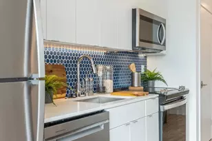 1131 N Front St, Philadelphia, PA 19123 - Photo 10