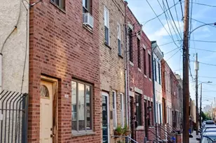1640 S Clarion St, Philadelphia, PA 19148 - Photo 2